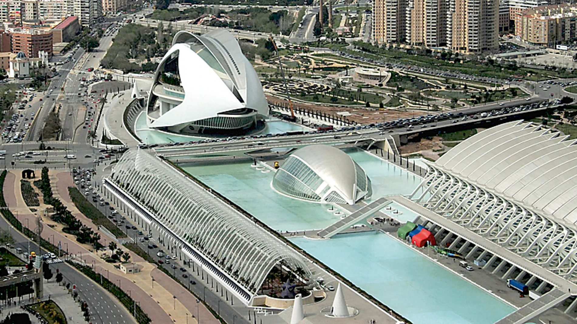 Panorámica de la Ciudad de las Artes y las Ciencias de Valencia