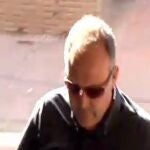 El conductor del minibús a su llegada al juzgado