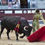 Natural del novillero albaceteño al enclasado tercero bis de Julio García