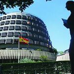 Más de 250 juristas se han posicionado a favor de la reforma de esta ley, entre los que figuran ex magistrados del TC