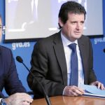 El conseller Moragues compareció junto al vicepresidente Císcar tras el pleno del Consell