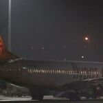Avión de la compañía Pegasus en el aeropuerto de Estambul