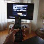 Cuando el móvil compite con la televisión