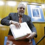 El subdirector de la RTVA, Joaquín Durán, ayer en el Parlamento