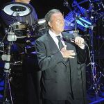 El cantante Julio Iglesias durante el concierto en el Festival Starlite, en la localidad malagueña de Marbella