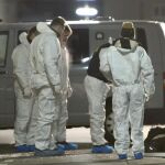 La Policía investiga el lugar de la explosión en Viena