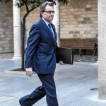 Mas se dirige a la reunión del Consell Executiu, la primera del nuevo ejecutivo autonómico
