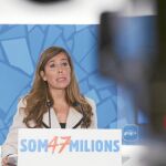 Alicia Sánchez-Camacho anunció que el PP celebrará el 6-D un acto propio antes de sumarse a la marcha para sacar pecho ante Ciutadans