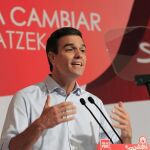 Pedro Sánchez, durante su intervención en la inauguración del Congreso extraordinario del PSE-EE.