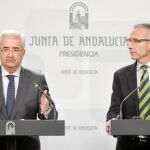 El consejero Manuel Jiménez Barrios y el portavoz Miguel Ángel Vázquez, en San Telmo