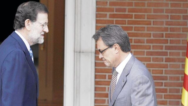 Rajoy comunicó al presidente de la Generalitat que acompañaría al Príncipe