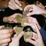 Alertan de que los vídeos en YouTube banalizan las consecuencias del alcohol