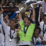 Los jugadores del Real Madrid celebran la victoria de la Liga de Campeones.