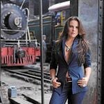 Imagen de la adaptación televisiva de «La reina del sur», de Pérez-Reverte