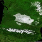 Los Pirineos nevados, captados por el satélite Prova-V de la ESA