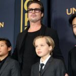 Pax Jolie-Pitt, Brad Pitt, Shiloh Jolie-Pitt y Maddox Jolie-Pitt