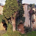 Imagen de la masía donde fueron asaltadas una anciana y su cuidadora en Rupià por cinco ladrones que habían estudiado su día a día para robarlas