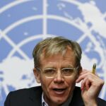 Bruce Aylward, director general adjunto de la Organización a cargo de la respuesta operacional a la epidemia