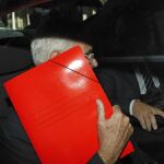 El fiscal superior de Cataluña, José María Romero de Tejada, a su salida de Barcelona