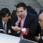 Mark Lippert, tras ser agredido
