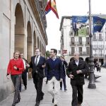 El presidente del Gobierno, por las calles de Pamplona acompañado por los candidatos del PP en Navarra
