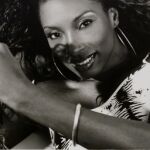 Muere la cantante Charmayne Maxwell en un misterioso accidente doméstico