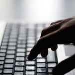 Coacciones, amenazas, insultos, son algunas de las formas de ciberacoso