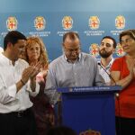 El alcalde en funciones de Almería y candidato del PP, Luis Rogelio Rodríguez-Comendador (c)