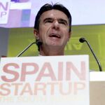 El ministro de Industria, José Manuel Soria, durante la "Spain Startup The South Summit", en La Plaza de las Ventas de Madrid.
