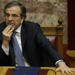 El primer ministro griego, Andonis Samaras, durante la votación