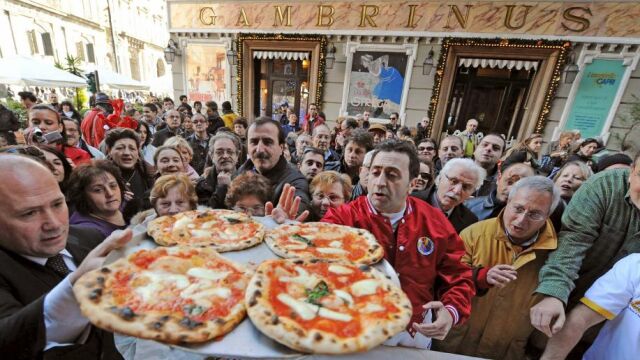 La pizza napolitana, un arte camino de ser patrimonio mundial