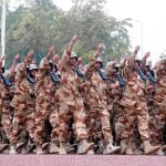 Desfile del Ejército iraquí en Bagdad en enero de 2006