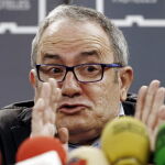 Luis Sabalza, presidente del Osasuna, asegura que a su junta directiva no le consta que ese dinero fuera para comprar partidos