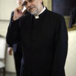 Lugo pide perdón por los casos de paternidad pero no renunciará