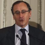 Alfonso Alonso, durante su intervención hoy en el desayuno informativo del Fórum Europa.