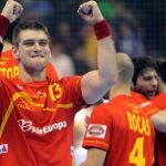 El pivote de España Julen Aguinagalde celebra la victoria del equipo ante Alemania