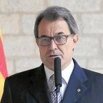 El Gobierno catalán asegura que el escándalo no afecta a su proyecto soberanista de cara a la reunión de hoy con Rajoy