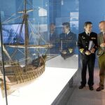 09/04/15 Madrid. Arturo Pérez Reverte presenta en el Museo Naval la exposición 'Hombres de la mar, barcos de leyenda', de la que es comisario. Foto: Colpisa / Alberto Ferreras
