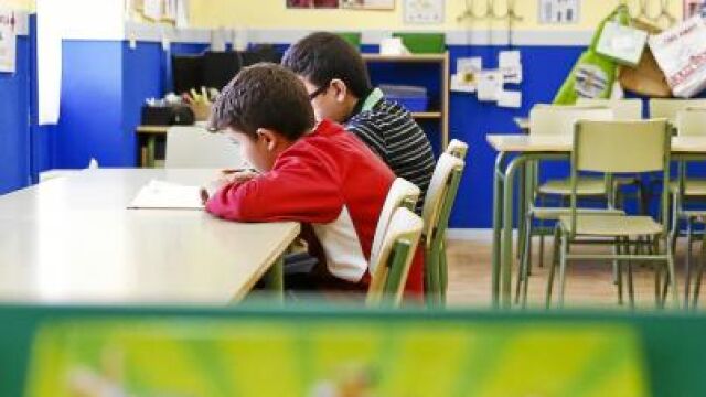 Los libros de la Lomce tendrán que esperar