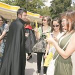A pesar del calor, propio de agosto, El Retiro se llenó para ver y comprar las últimas novedades