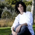 GRA088. MADRID, 05/10/2014.- La cocinera brasileña Helena Rizzo, responsable con su marido Daniel Redondo del restaurante Maní, en São Paulo, que cuenta con los premios de Mejor Cocinera de Latinoamérica 2013 y del Mundo 2014, posa durante una entrevista con Efe. EFE/Nacho Gallego