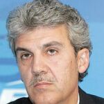 La dirección del PP apoya a Bárcenas, pero una mayoría pide su dimisión