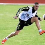 Paco Alcácer, en un entrenamiento de la Selección