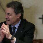 El presidente de la Generalitat, Artur Mas, durante la reunión semanal del Govern en el Palau de la Generalitat.