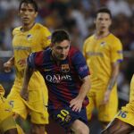 Piqué levanta al Barcelona