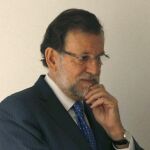Rajoy critica los pactos «excéntricos y sectarios»