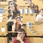Universitarios antes que nada