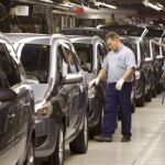 Las ventas de automóviles caen en el mes de marzo un 38,7%