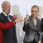 Ana Botella, José Ignacio Echevarría, Cristina Cifuentes e Ignacio González brindando en el acto del XXXVI aniversario de la Constitución