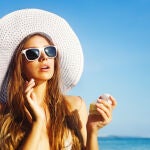 El 80% de los protectores solares no funcionan o tienen ingredientes preocupantes